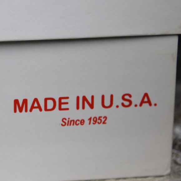 California Magdesians® Black Suede Strappy Sandals Size 9 WW - Picture 9 of 11